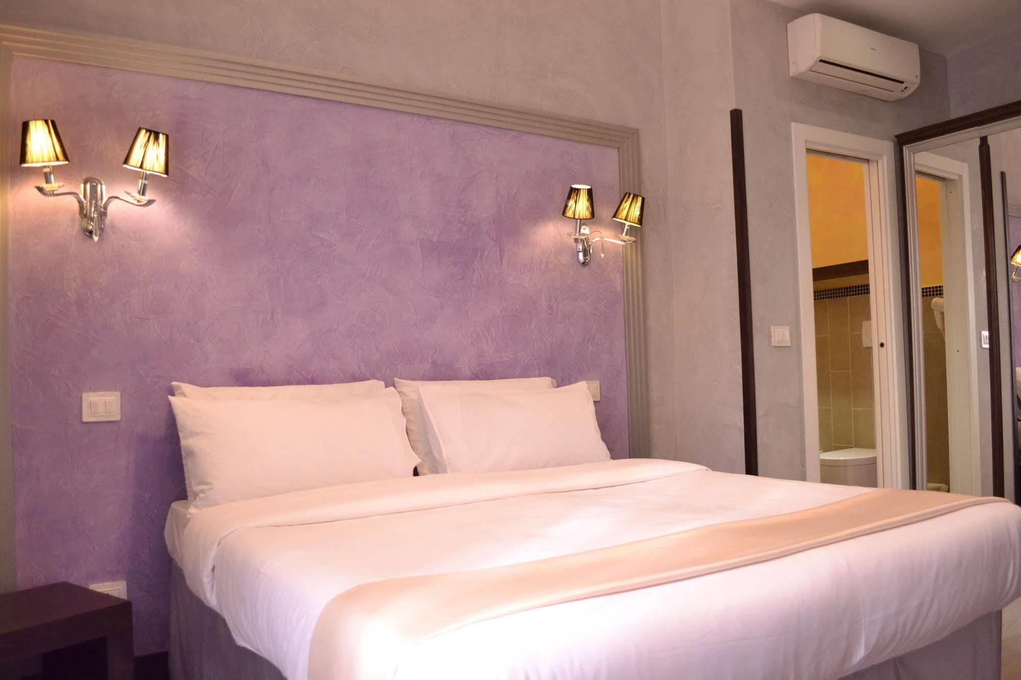 Tiburtina House Hotel Rome Buitenkant foto