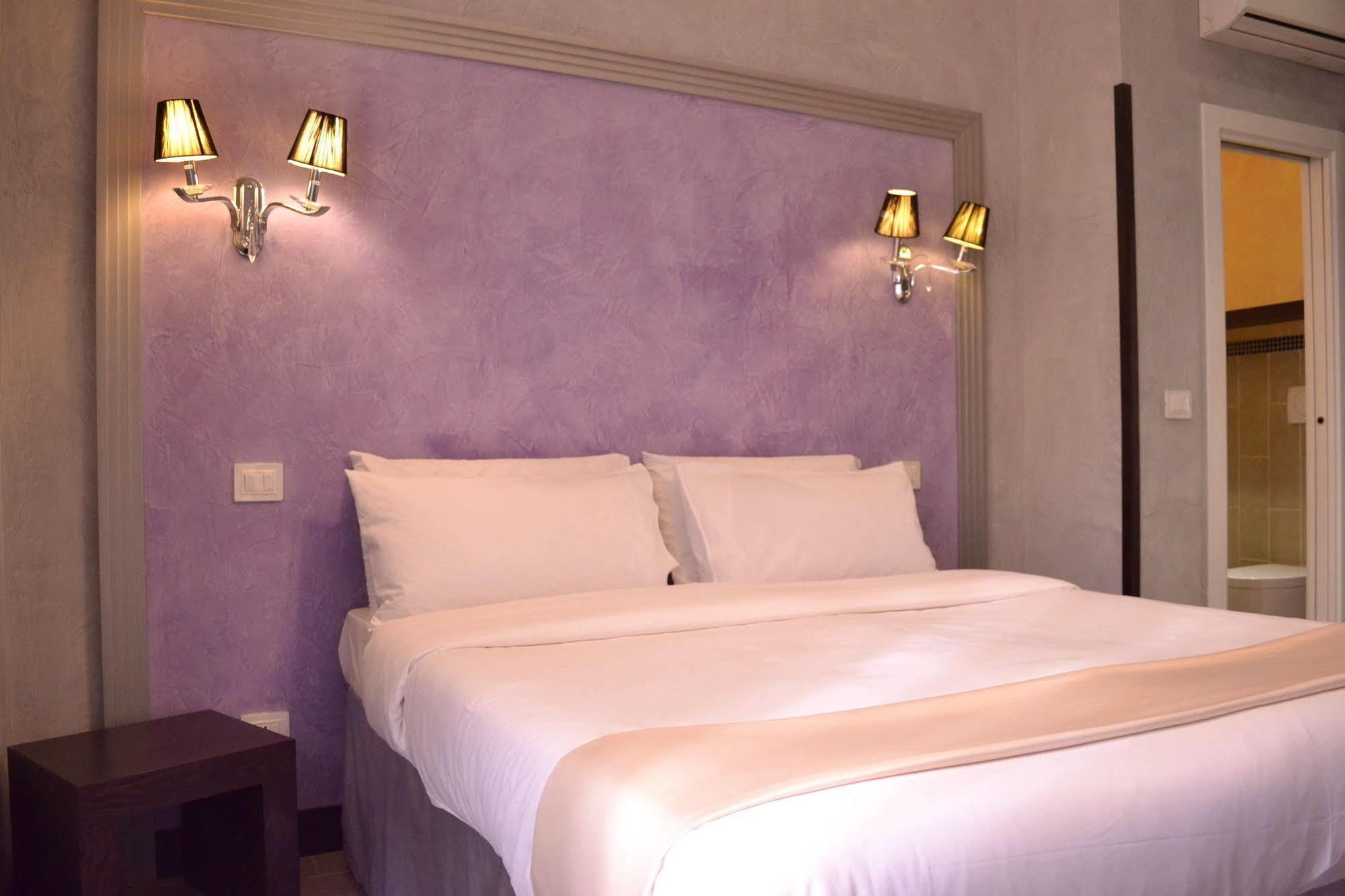 Tiburtina House Hotel Rome Buitenkant foto